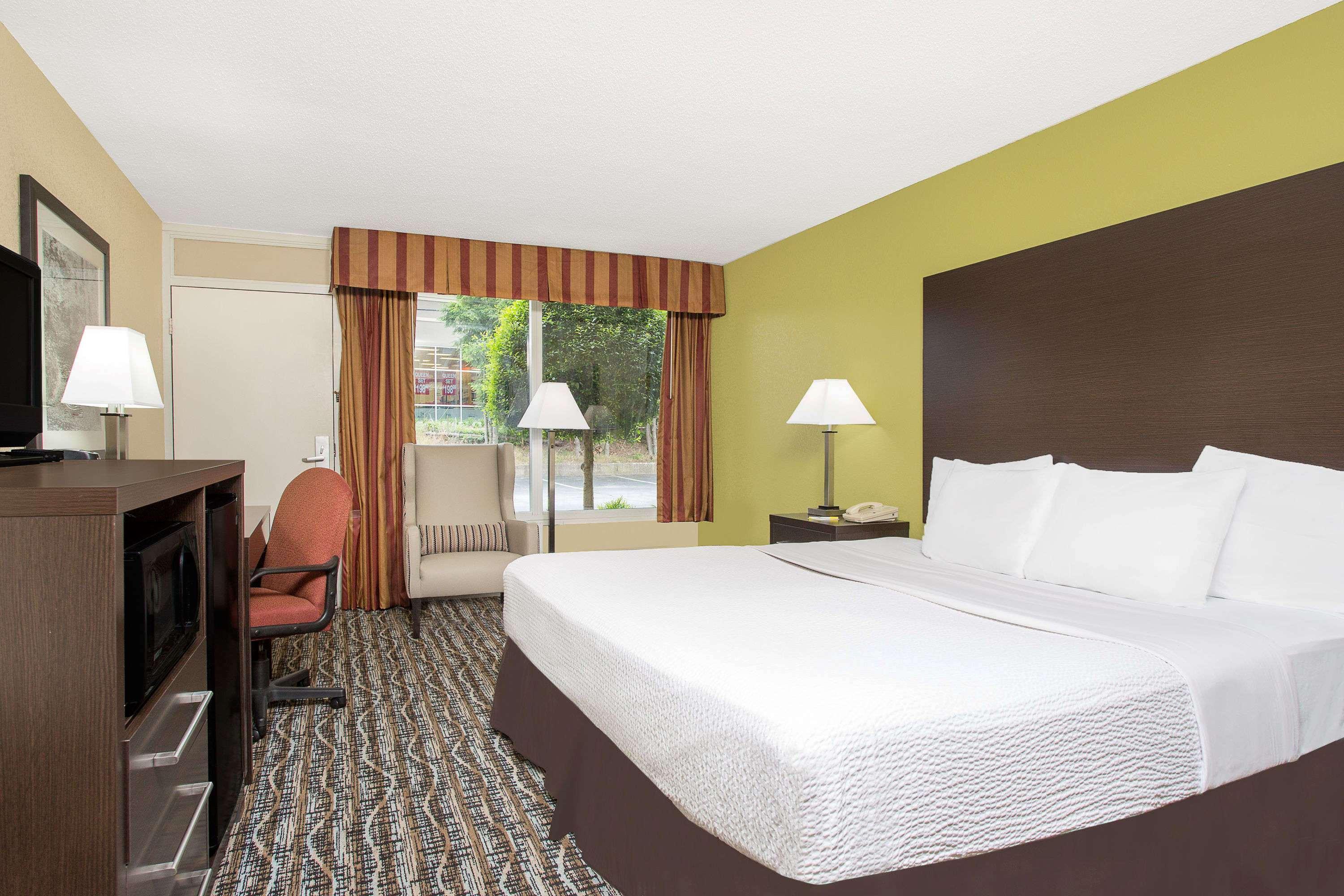 Days Inn By Wyndham Asheville/Mall Luaran gambar