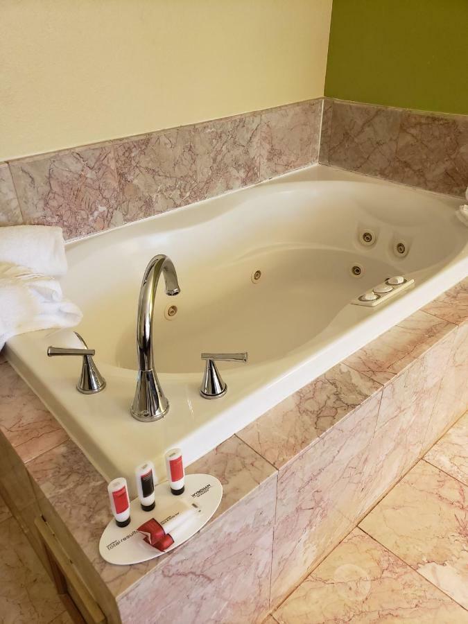 Days Inn By Wyndham Asheville/Mall Luaran gambar